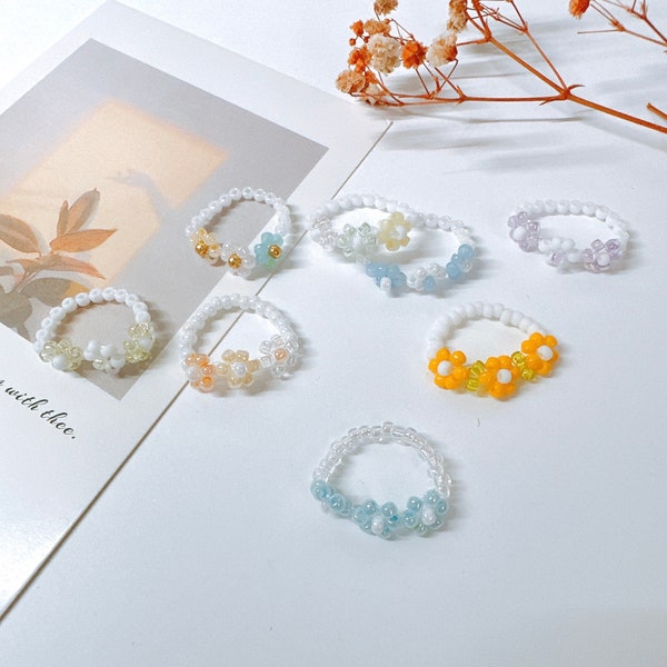 Flower Bead Rings / Handmade Beaded ring/Gift/ Colorful Rings/ Seed bead ring/ Dainty Ring