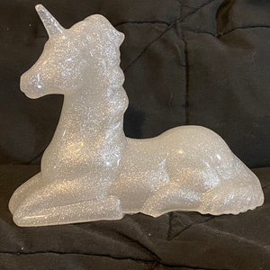 Unicornio - estatua de resina personalizada