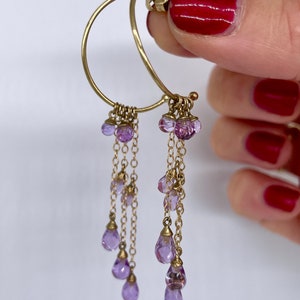 A really wonderful pair of drop amethyst hoop earrings, the briolette drops attached with gold chain to the 9ct gold hoops image 6