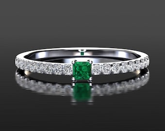 Platinum Emerald And Diamond Ring, Emerald Ring, Stacking Ring, Wedding Band, SOLID Platinum, May Birthstone, Emerald Anniversary Ring