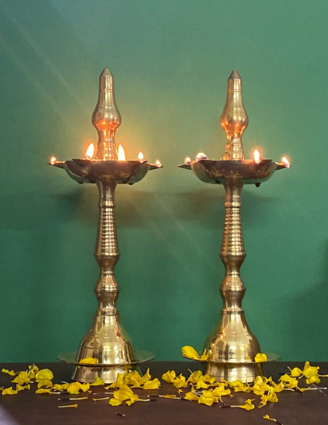 Set of 2 Brass Kerala Diya or Oil wick lamp . Home temple - Etsy Österreich