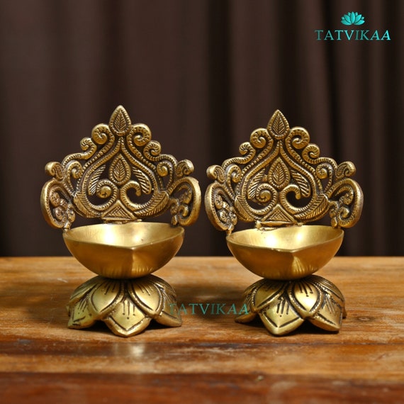 Brass diya design deals