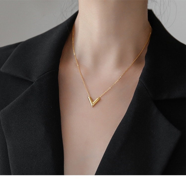 Louis Vuitton Gold Tone Large Essential V Necklace Louis Vuitton