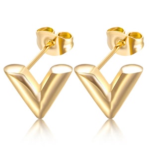 ✭ on X: louis vuitton big gold hoops  / X