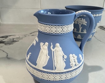  ジャスパーウエア　小皿　ウエッジウッド　イギリス　レア　限定品 ヴィンテージ ウェッジウッド ブルー ジャスパーウェア 小皿、イギリス