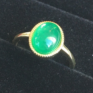 Simulated Green Cabochon EMERALD RING, Vintage Luxury Vibrant Green Emerald Ring May Birthstone Emerald Neon Glowing Ring Aug Birthstone