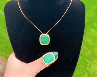 Minimalist Jewelry Set EMERALD Green Luxury Vibrant Green Emerald Jewelry Set Elegant Pendant, Neon Glowing Golden Color May Birthstone18KGP