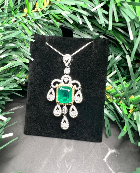 エメラルド7カラットペンダントトップ 楽天市場】エメラルド