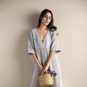 Grey Chambray women Dress / Tea Length Dress/ V-neck with front pleated pattern/ Linen Maternity Dress/ Christmas gift for Her/ Mom/Wife