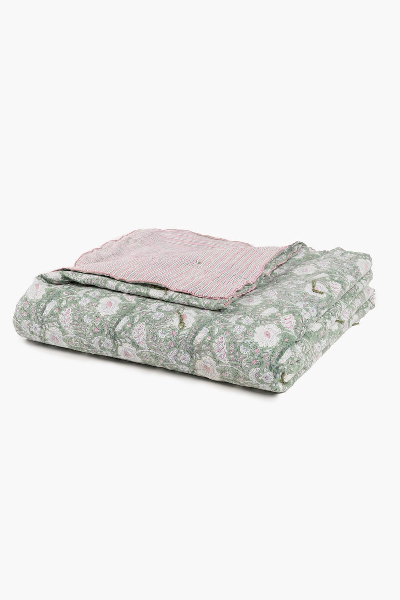 Buy Linen Hand Tucked Block Prints Quilt Online Colour Pink Single Twin XL Double Queen King Bed Sheet Set Mabel Green