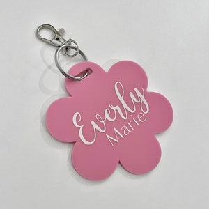 Personalised Pink Flower Acrylic Bag Tag / Personalised Keyring / Name Tag / Pink / Daisy / Flower / Floral