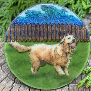 Golden Retriever Dog Christmas Tree Ornament - Art Glass Light Catcher Glass Ornament Holiday Gift