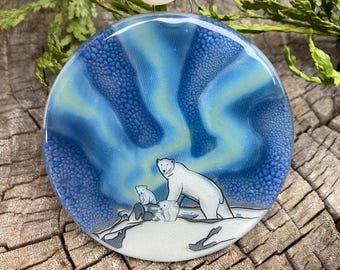 Polar Bear Northern Lights Christmas Tree Ornament - Art Glass Light Catcher - Aurora Borealis Night Sky Lights Travel Gift