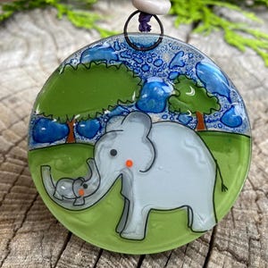 Elefant Glasverzierung - Weihnachtsbaumverzierung - Mutter und Baby-Urlaubs-Kunst-Glas-Lichtfänger - durchdachtes Geschenk