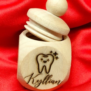 Personalized wooden tooth box. Father's Day gift, Mother's Day / birth, baptism Quenottes.