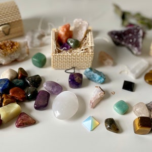 Mini Healing Mystery Crystal Bamboo Chest image 2