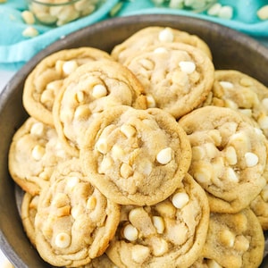 White Chocolate Macadamia Nut Cookies (Dozen), Soft and Chewy White Chocolate Macadamia Nut Cookies, Gourmet Cookies, Birthday Party Gifts