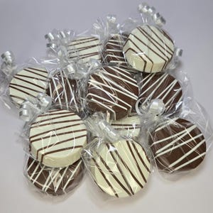 Custom Classic Chocolate Covered Oreos (Half Dozen), White and Milk Chocolate Covered Oreos, Party Favors, Bridal & Baby Shower Favors