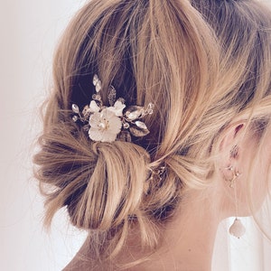 Bridal jewelry hair comb bride gold mother of pearl flowers wedding hairstyle hair jewelry pearls rhinestones hair accessories wedding flowers hair comb boho