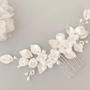 Bridal hair accessories wedding bridal jewelry hair flowers silver hair comb bride pearl hairpiece white classic flowers hair arrangement headpiece image 7