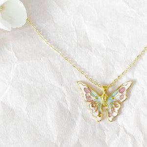 Butterfly necklace for girls necklace with pink butterfly pendant gold-plated sturdy chain tooth fairy pacifier fairy children's necklace gift