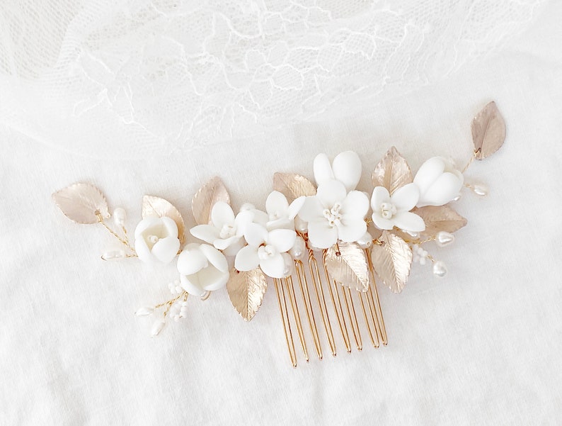 Bridal hair comb, bridal hair jewelry with flowers and pearls, gold, pink, white, bridal jewelry for wedding, hair jewelry bride, bridal jewelry image 3