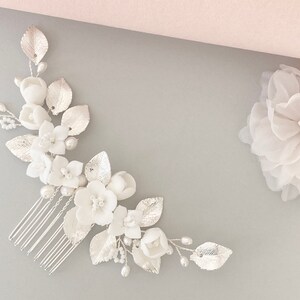 Bridal hair accessories wedding bridal jewelry hair flowers silver hair comb bride pearl hairpiece white classic flowers hair arrangement headpiece image 8