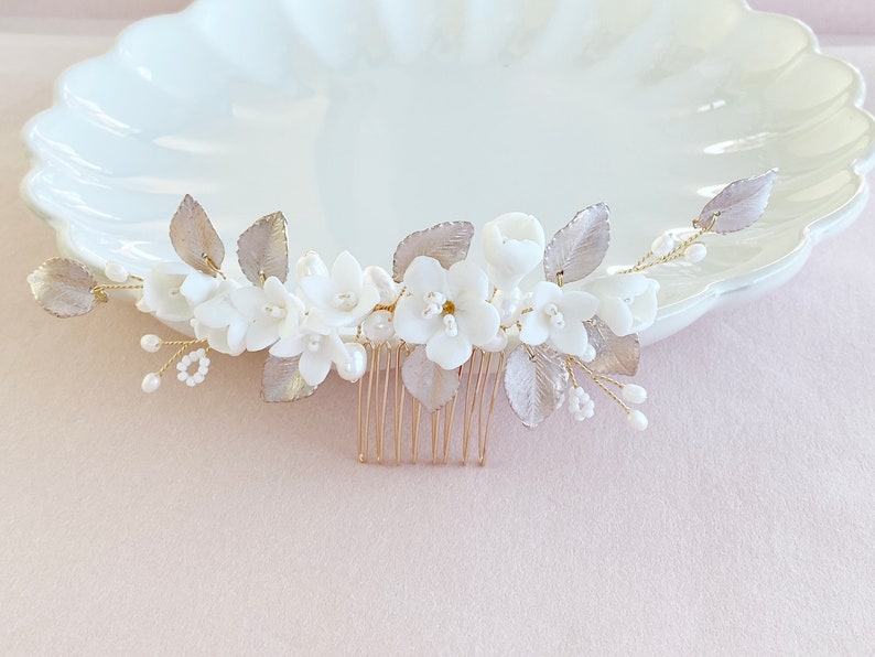 Bridal hair comb, bridal hair jewelry with flowers and pearls, gold, pink, white, bridal jewelry for wedding, hair jewelry bride, bridal jewelry image 5