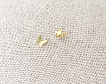 Tiny Schmetterling Ohrstecker echt Silber, winzige Ohrringe, goldene Ohrstecker, kleine Ohrstecker, vergoldete Ohrringe, Butterfly Ohrringe
