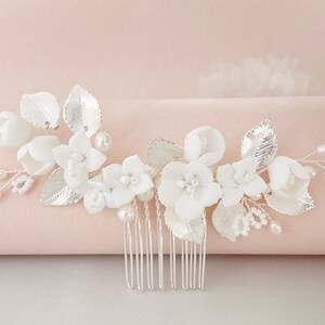 Bridal hair accessories wedding bridal jewelry hair flowers silver hair comb bride pearl hairpiece white classic flowers hair arrangement headpiece image 9