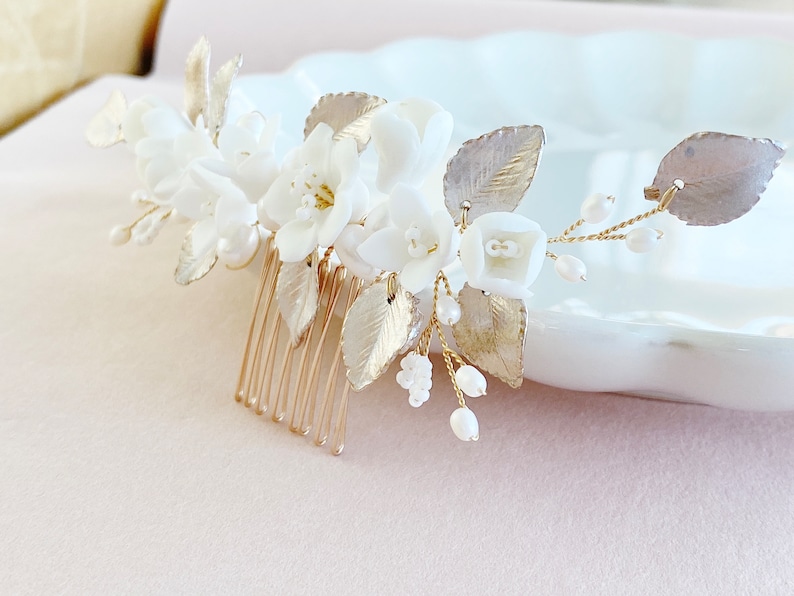 Peigne à cheveux de mariée, bijoux de cheveux de mariée avec fleurs et perles, or, rose, blanc, bijoux de mariée pour mariage, bijoux de cheveux mariée, bijoux de mariée image 7