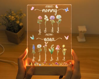 Grandmas Moms Garden Night Light with First Names, Custom Birth Month Flowers Plaque, Led Night Light for Mom, Family Birth Flower Gifts