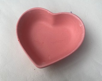 Small heart dish