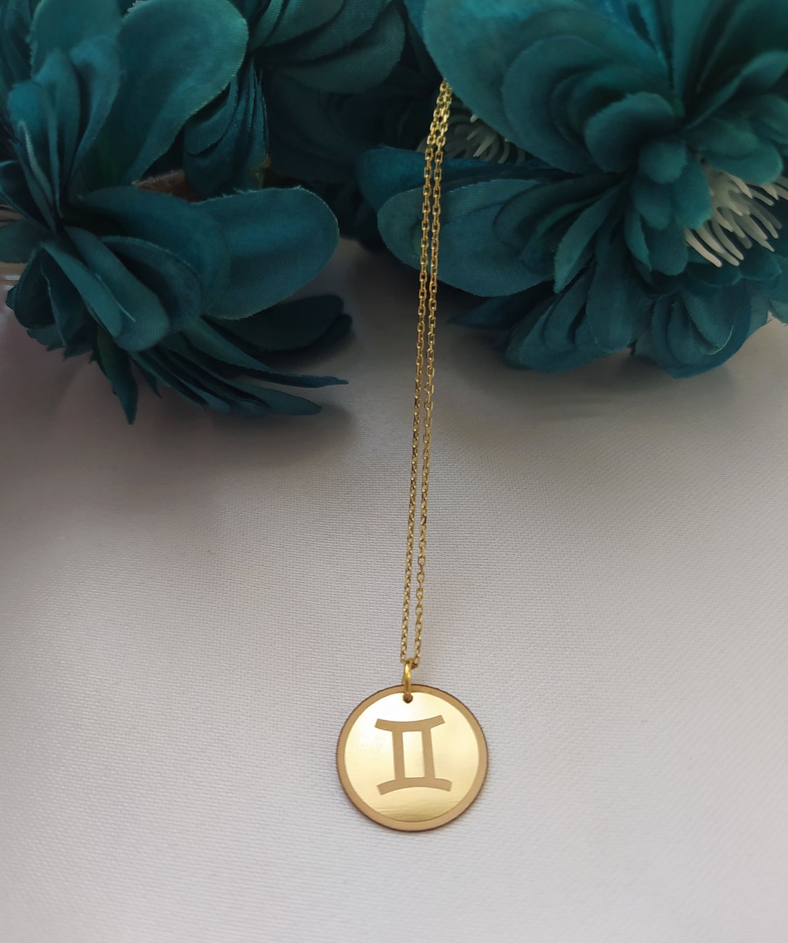14K Solid Gold Gemini Necklace Coin Necklace Zodiac Etsy