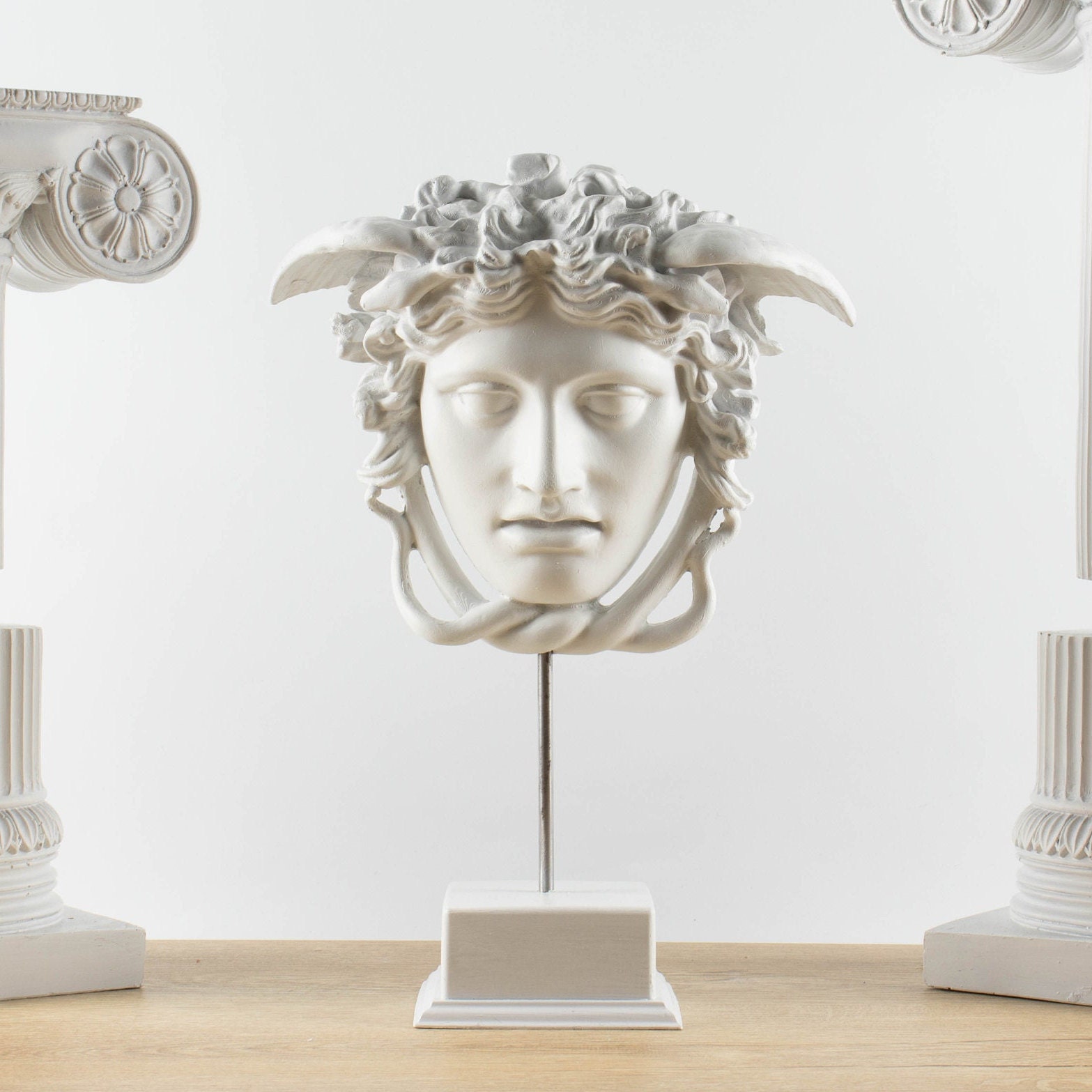Medusa Head Statue, Medusa Bust, Mythology Sculpture, Ancient Greek