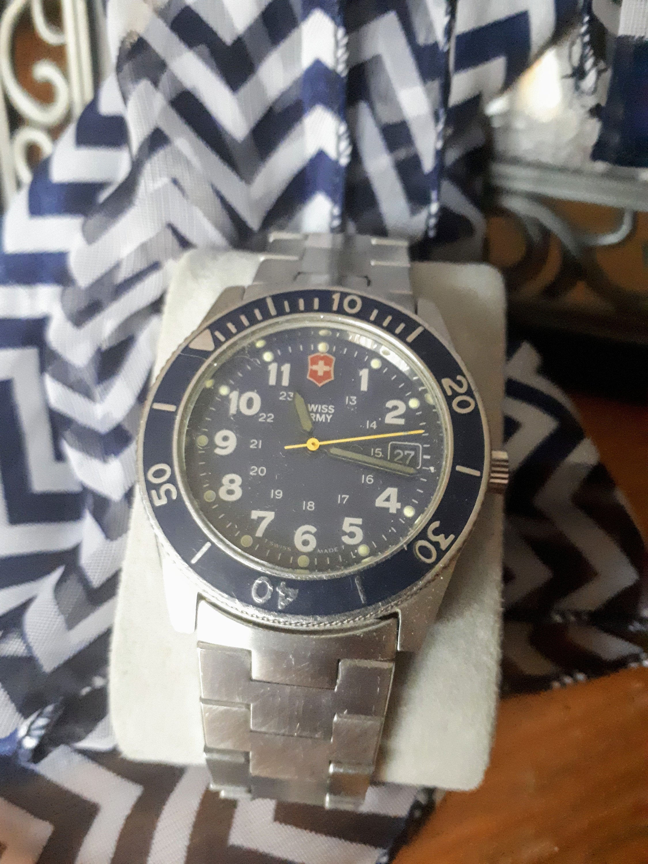 Swiss army lancer sale