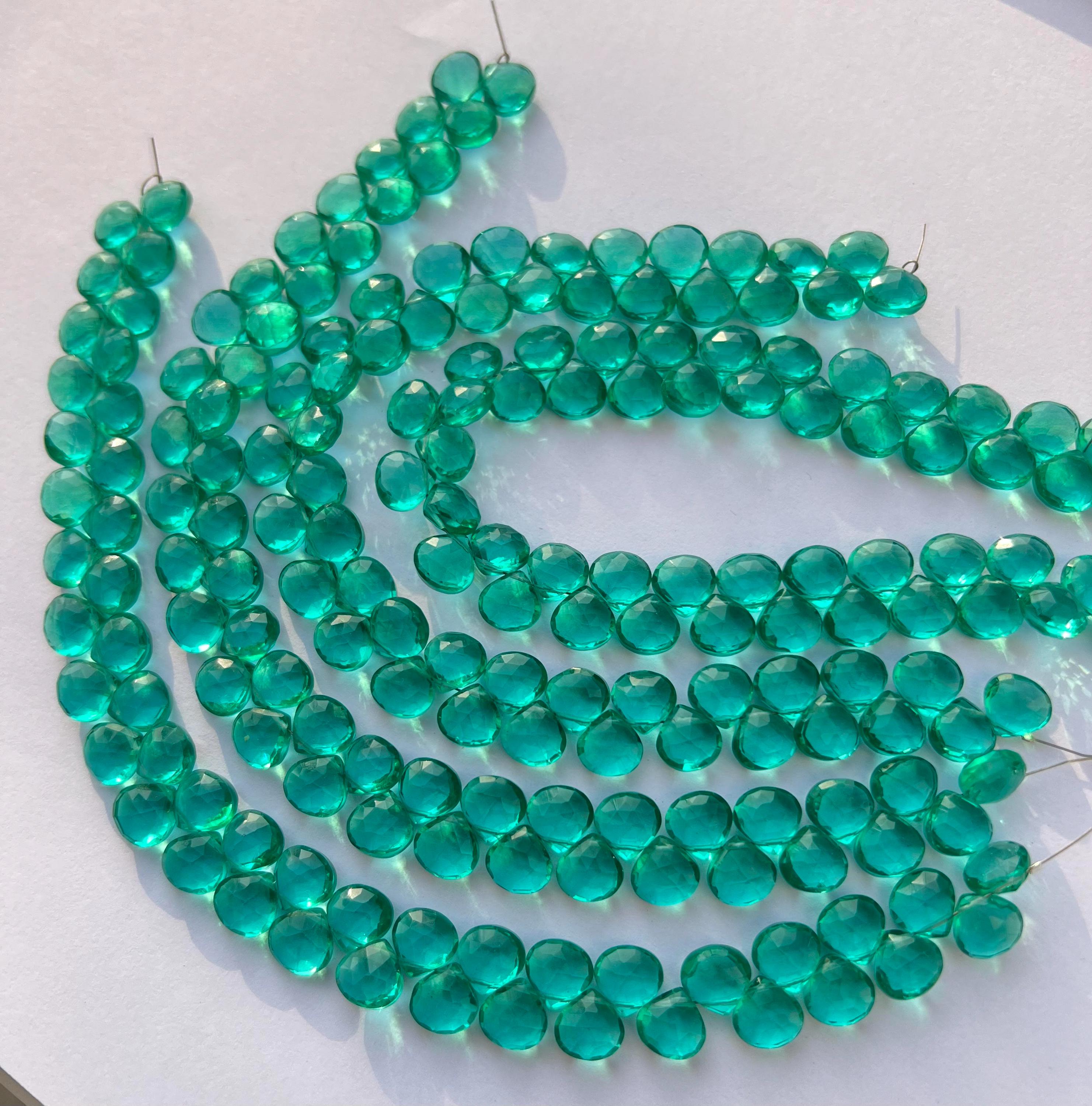 エメラルドグリーンクォーツ 8インチストランドファセットサイドドリル