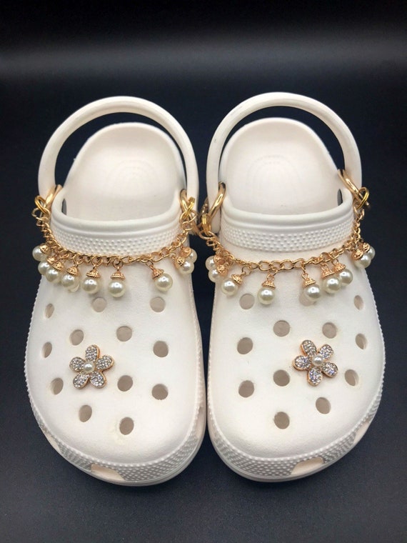Crocs Chain Charm With Luxury Pearl Gold Chain for Suitable Crocs. 