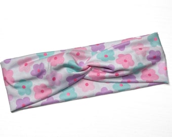 Pastel Daisy , boho twist headband, handmade hair accessory womens, soft stretch fabric, stylish, comfortable, all day wear, nurse