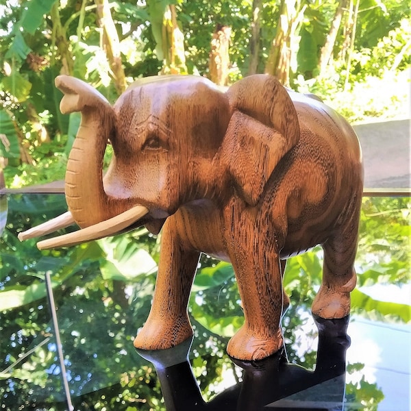 Hand Carved Wooden Elephant, Wooden Elephant, Elephant Statue, Elephant Figurine, Elephant, Elephnt Ornament, Elephant Gift, Home Decor