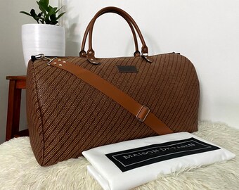 Bolso de viaje de ratán de gran tamaño