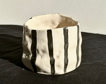 Striped Short Ceramic Vase - Classic Elegance for Your Home, minimalist design, elegant home decor, modern gift, unique modern decor
