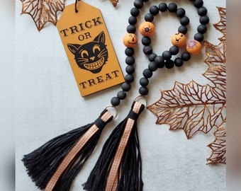 Halloween Wood Bead Garland, Jack-o-lantern Garland, Farmhouse Pumpkin Garland, Halloween Home Decor, Halloween Tiered Tray, Fall Garland