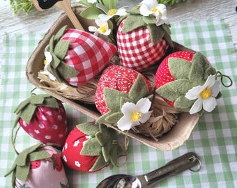 Handmade Fabric Strawberries Basket SET of 7, Large Farmhouse Strawberries, Summer Strawberry Bowl Fillers, Strawberry Tiered Tray Decor