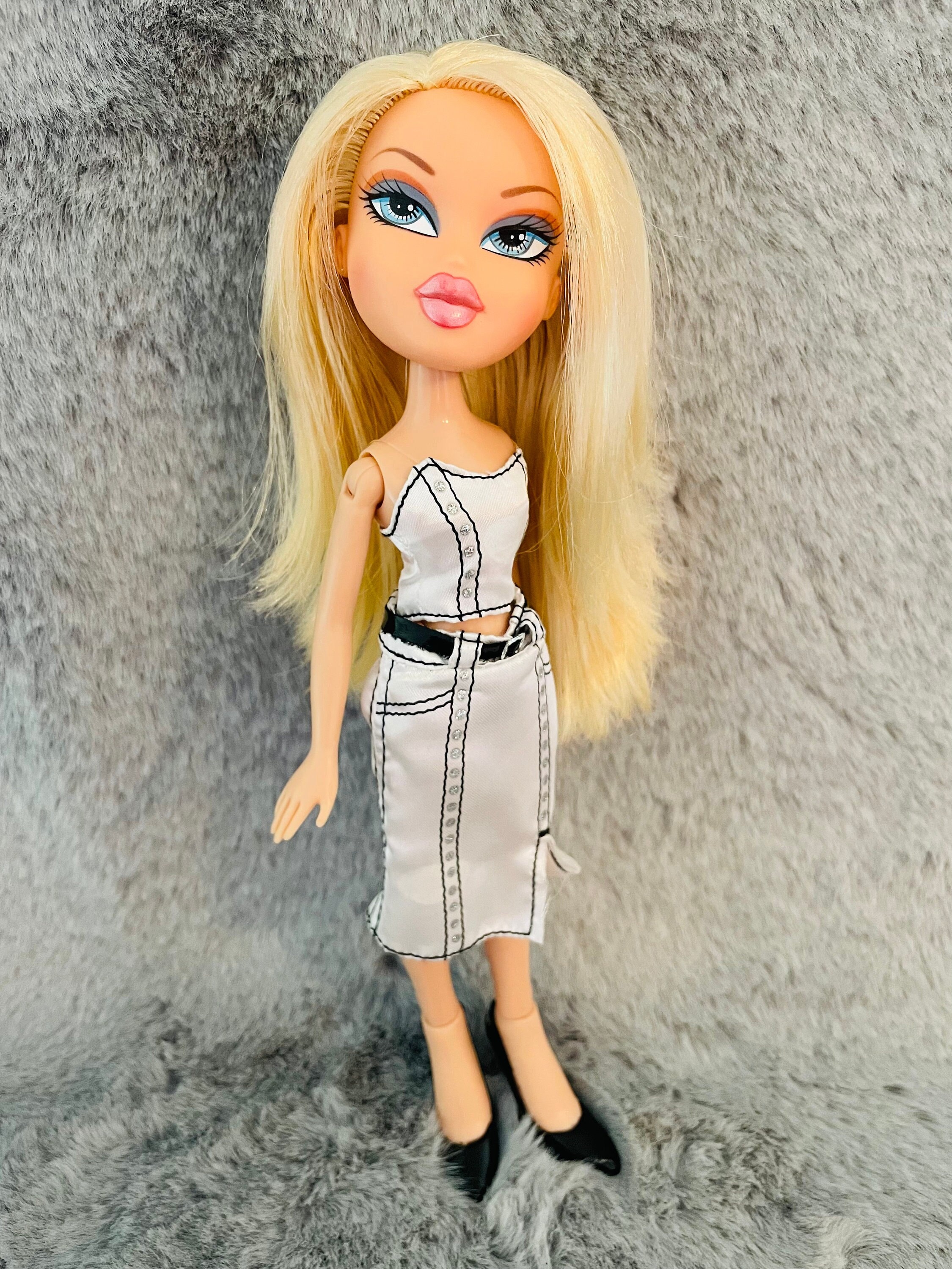 Bratz Doll Fashion Designer Cloe 