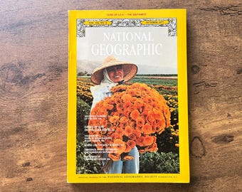 National Geographic Magazine Vol 152 No. 4 October 1977 INCLUDES Supplement: Close-Up USA - The Southwest