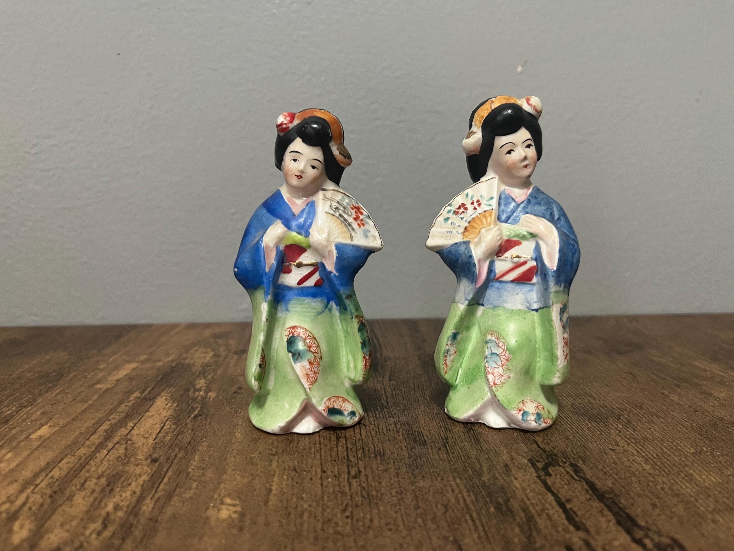 60's ヴィンテージ　ヒッピードール　PEACE缶バッジ　フィギュア　モケモケ Geisha Salt and Pepper Shakers Made in Occupied Japan - Etsy