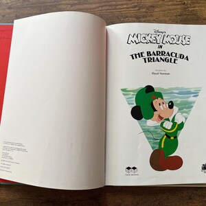Disney's Mickey Mouse in de Barracuda-driehoek - Groot gebonden vintage kinderboek uit 1990 afbeelding 6