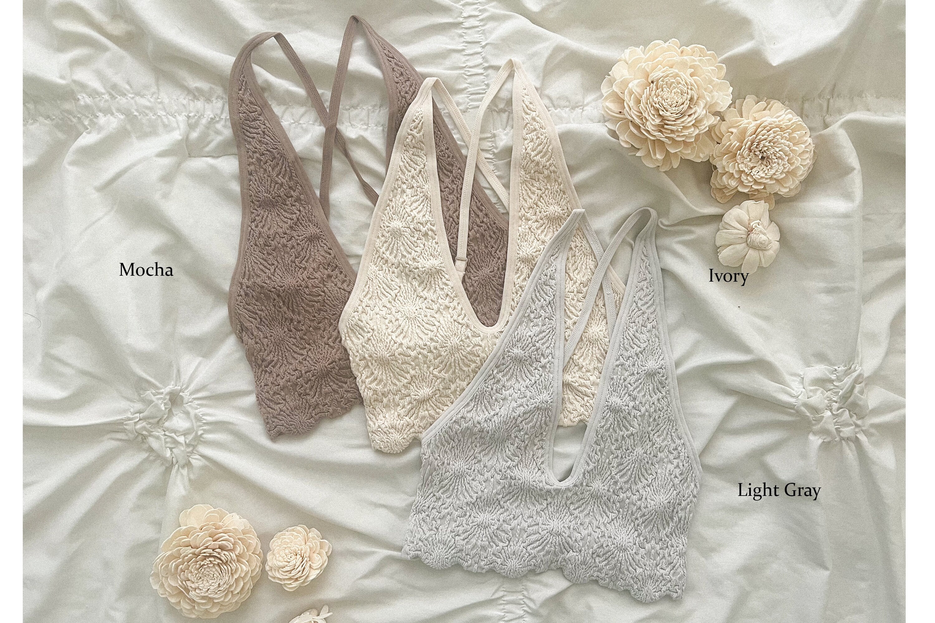 Floral Jacquard Scoop Neck Bralette, Adjustable Cross Back Strap Light Weight And Breathable Bralette, Soft and Comfortable for Everyday