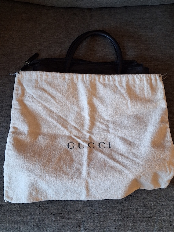 Iconic Style: Gucci Handbag (dust bag included) - image 2